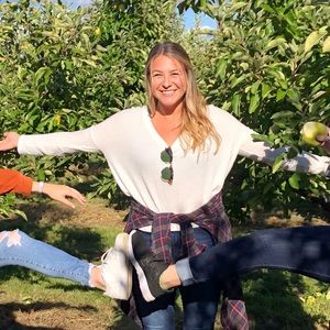 Meet your Posher, Stacy